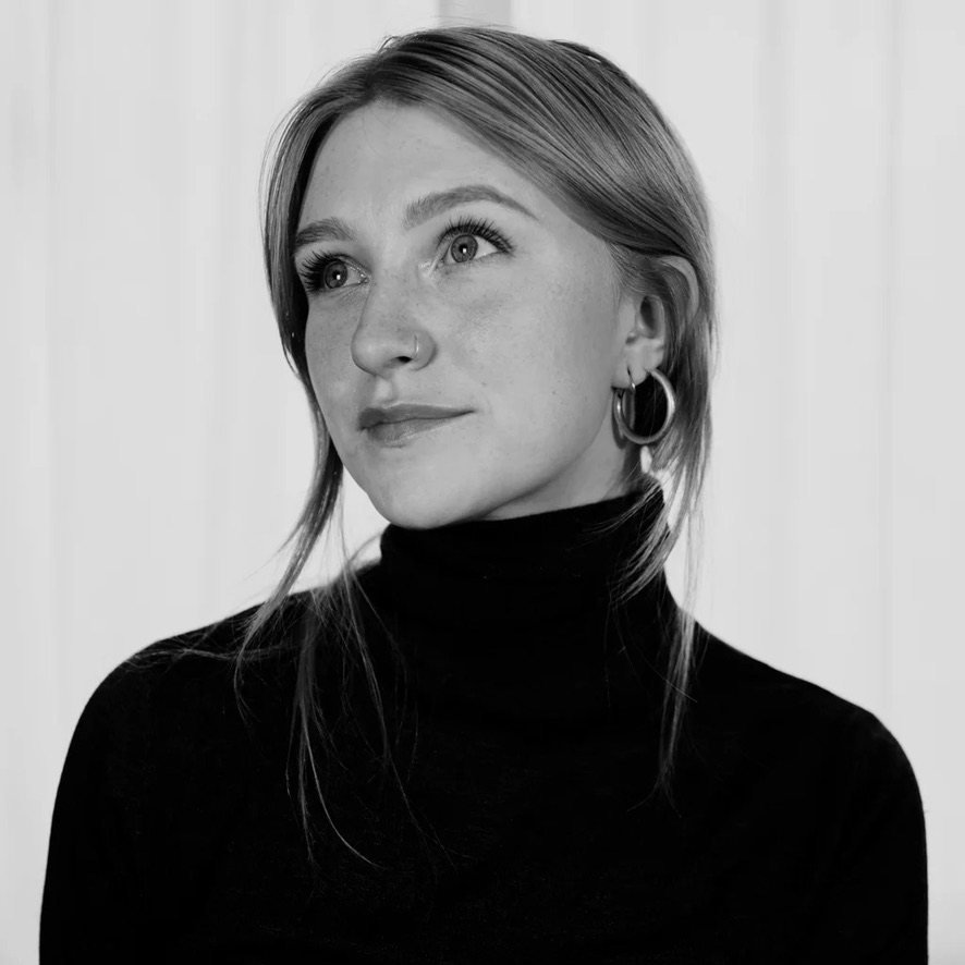 Portrait of the photographer behind SPORT/FORM